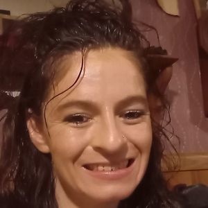 Meet your Posher, Cassandra